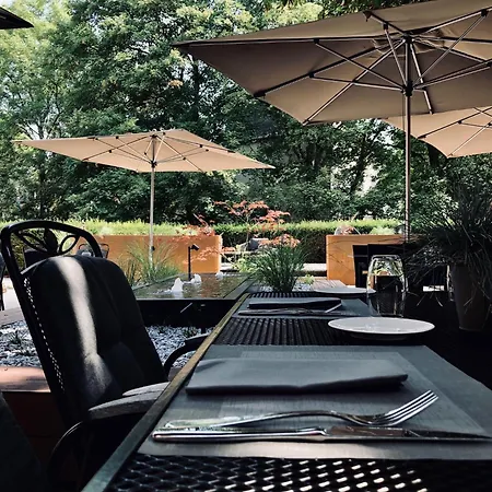 Hotel-restaurant Beim Schlass Hotell Wiltz