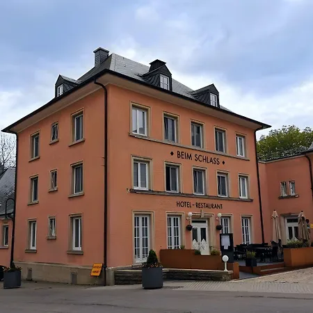 Hotel-restaurant Beim Schlass 维尔茨