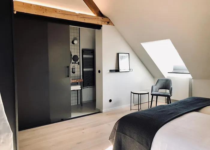 ホテル Hotel-restaurant Beim Schlass